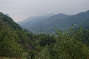 The road out to Baile Herculane 
