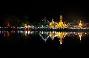 Mae Hong Son by night :)