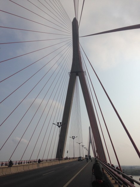 1984 meets suspension bridge architecture