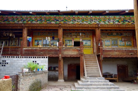 Tibetan (magic) houses