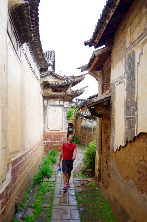 Crumbling alleys of Shaxi