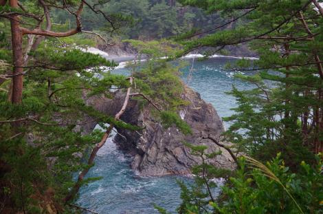 The rugged Sanruki Coast 